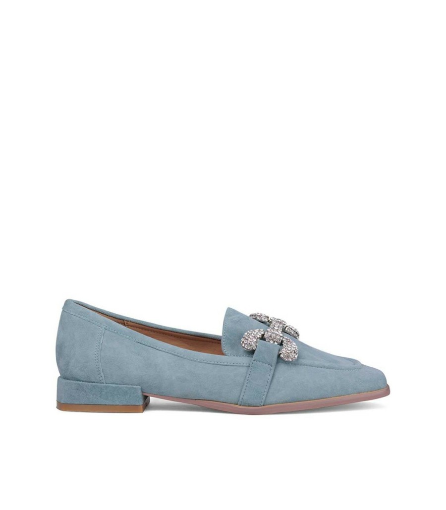 Flat Shoes | Alma En Pena Moccasin With Ornament