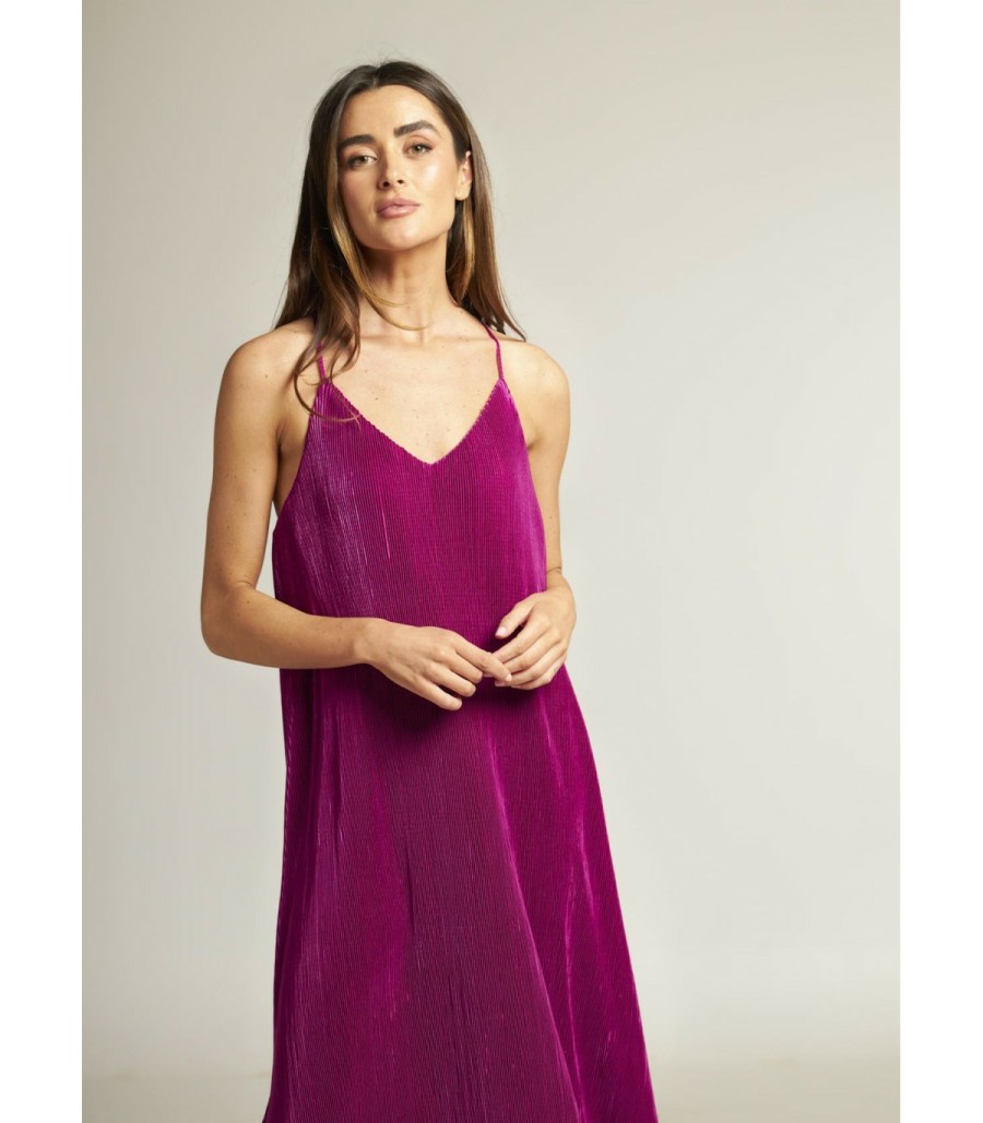 Long Dresses | Alma En Pena Pleated Midi Dress