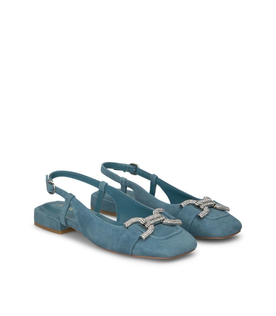 Flat Shoes | Alma En Pena Flat Shoe With Buckle