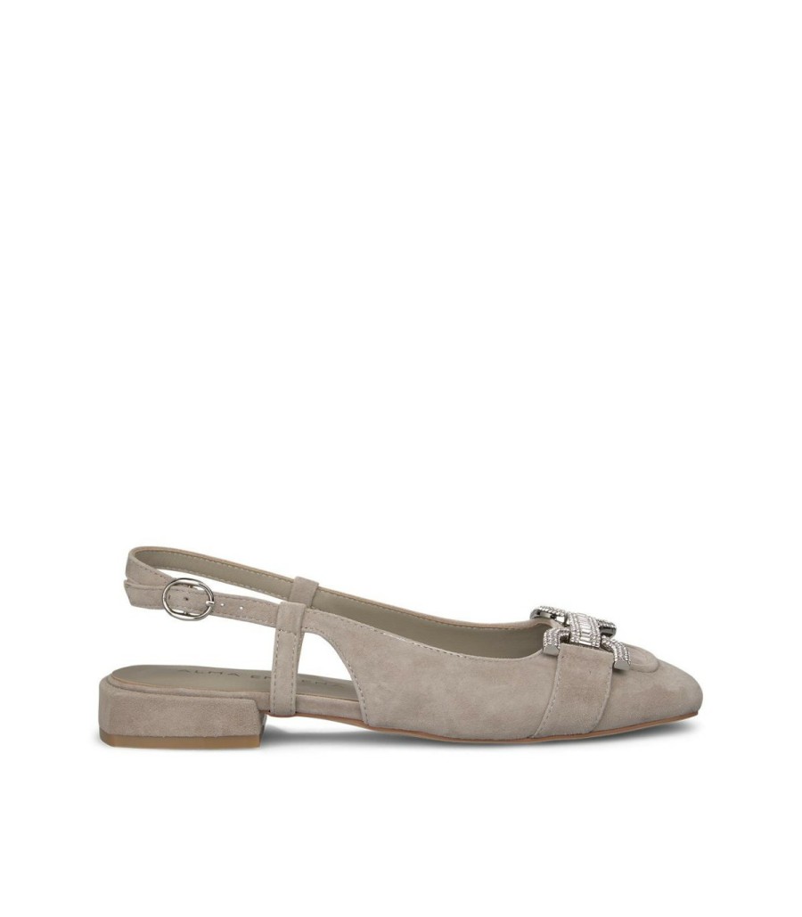 Flat Shoes | Alma En Pena Flat Shoe With Buckle