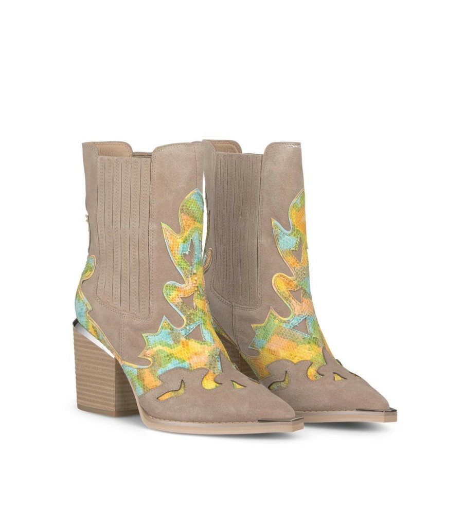 Ankle Boots | Alma En Pena Cowboy Style Ankle Boot