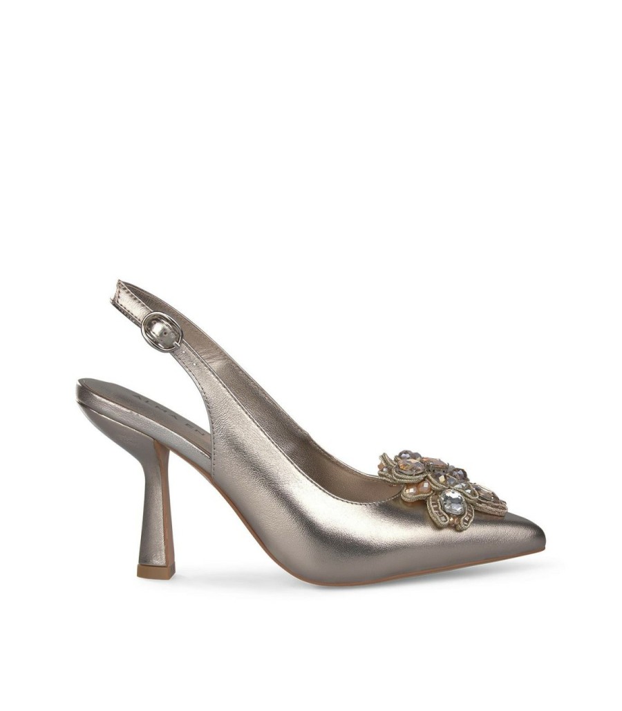 Pumps | Alma En Pena Brooch Flower Heel Shoe